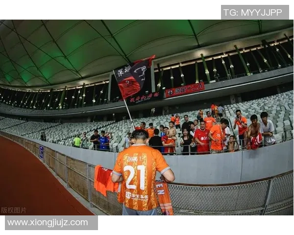 深圳网球队在世界锦标赛中以79分稳居积分榜首位